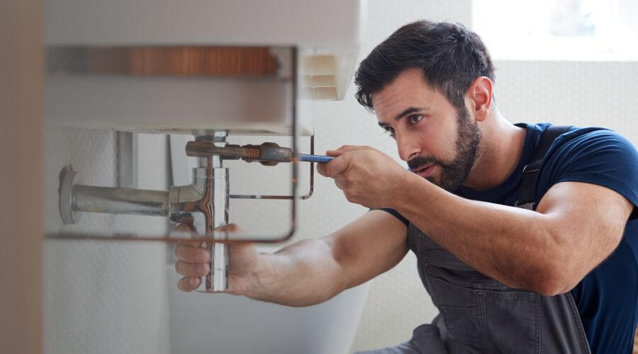 Faucet repair for sink in New Waverly, IN